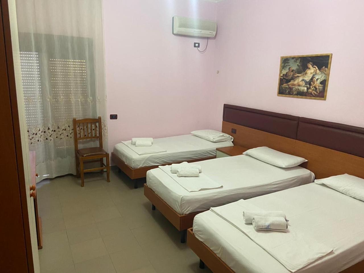 Hotel Edland Vlorë Exterior foto