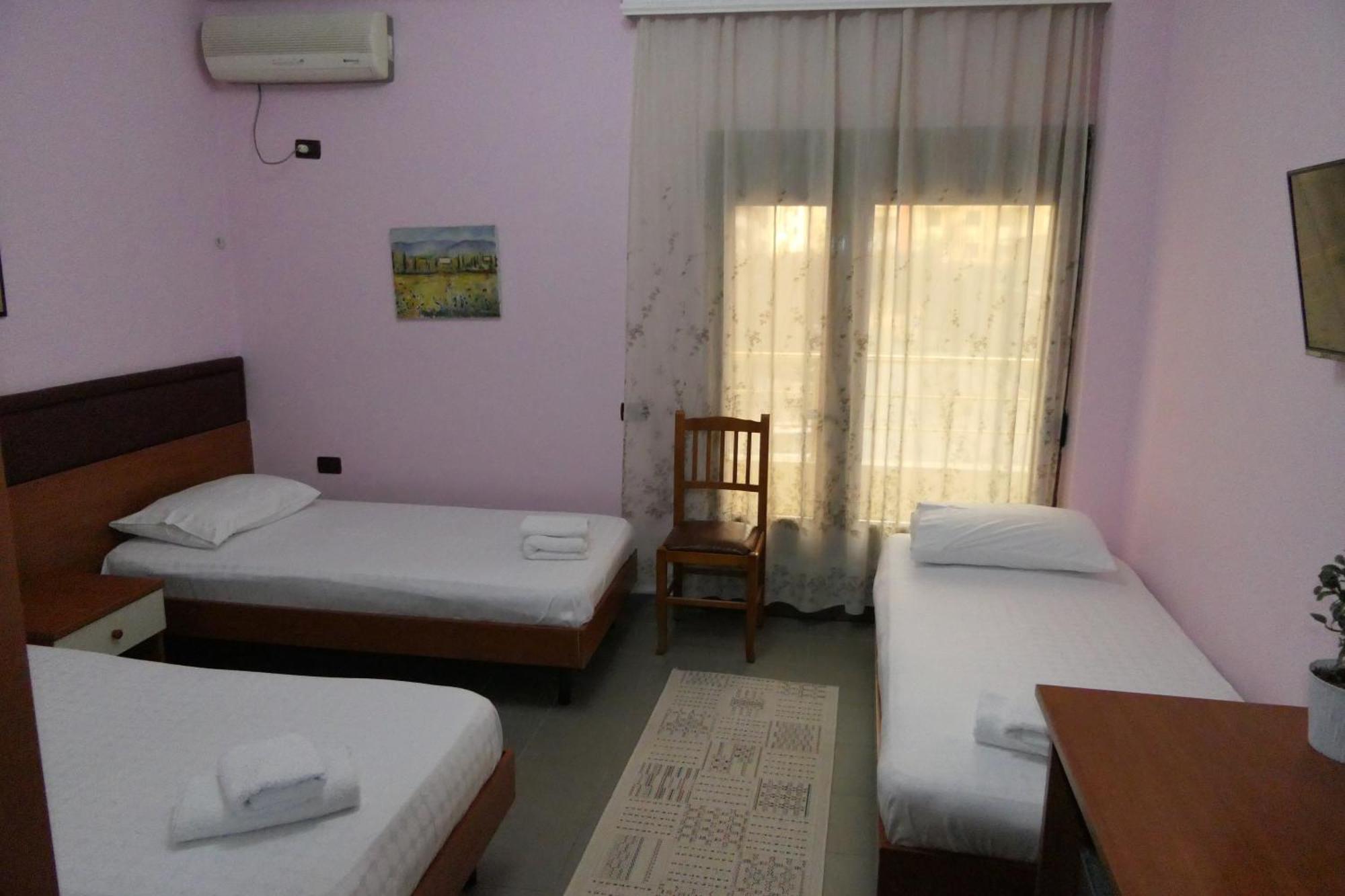 Hotel Edland Vlorë Exterior foto