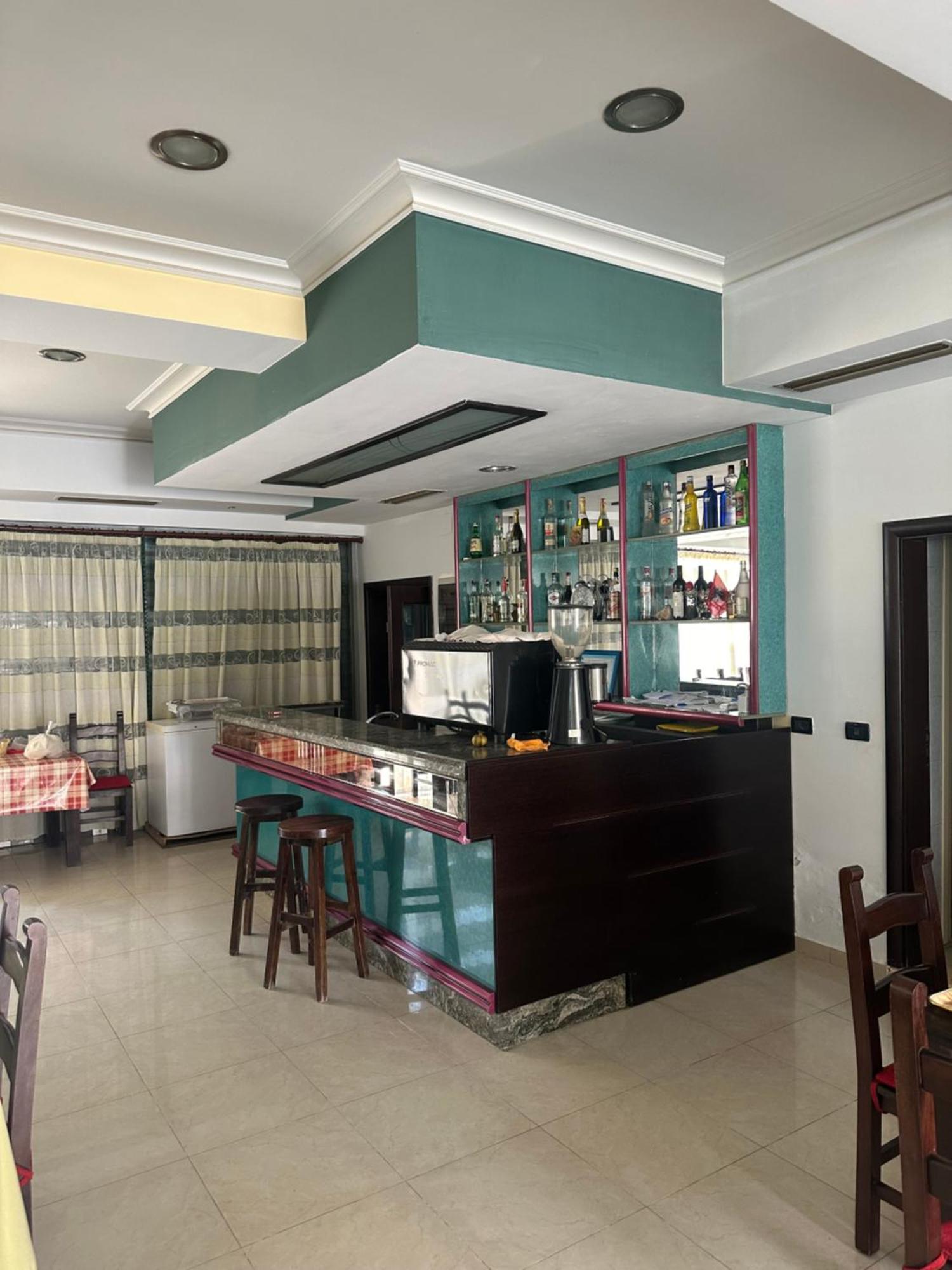 Hotel Edland Vlorë Exterior foto